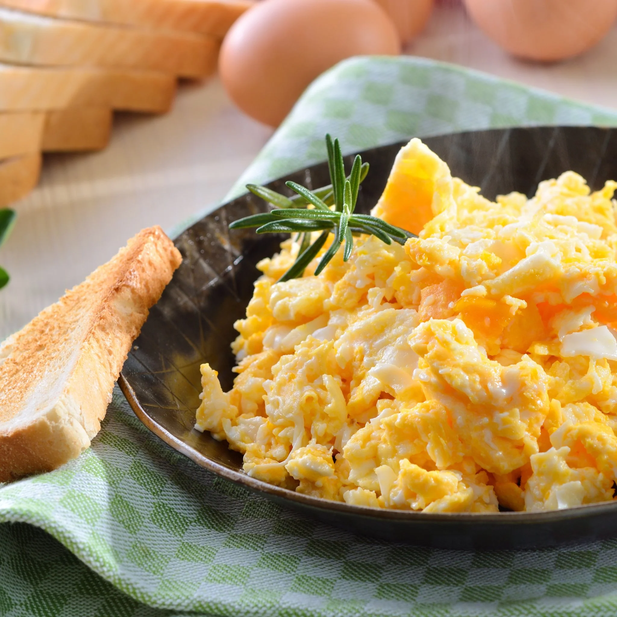 Pasteurized Scrambled Egg Mix Can, 57 Servings - Image 5